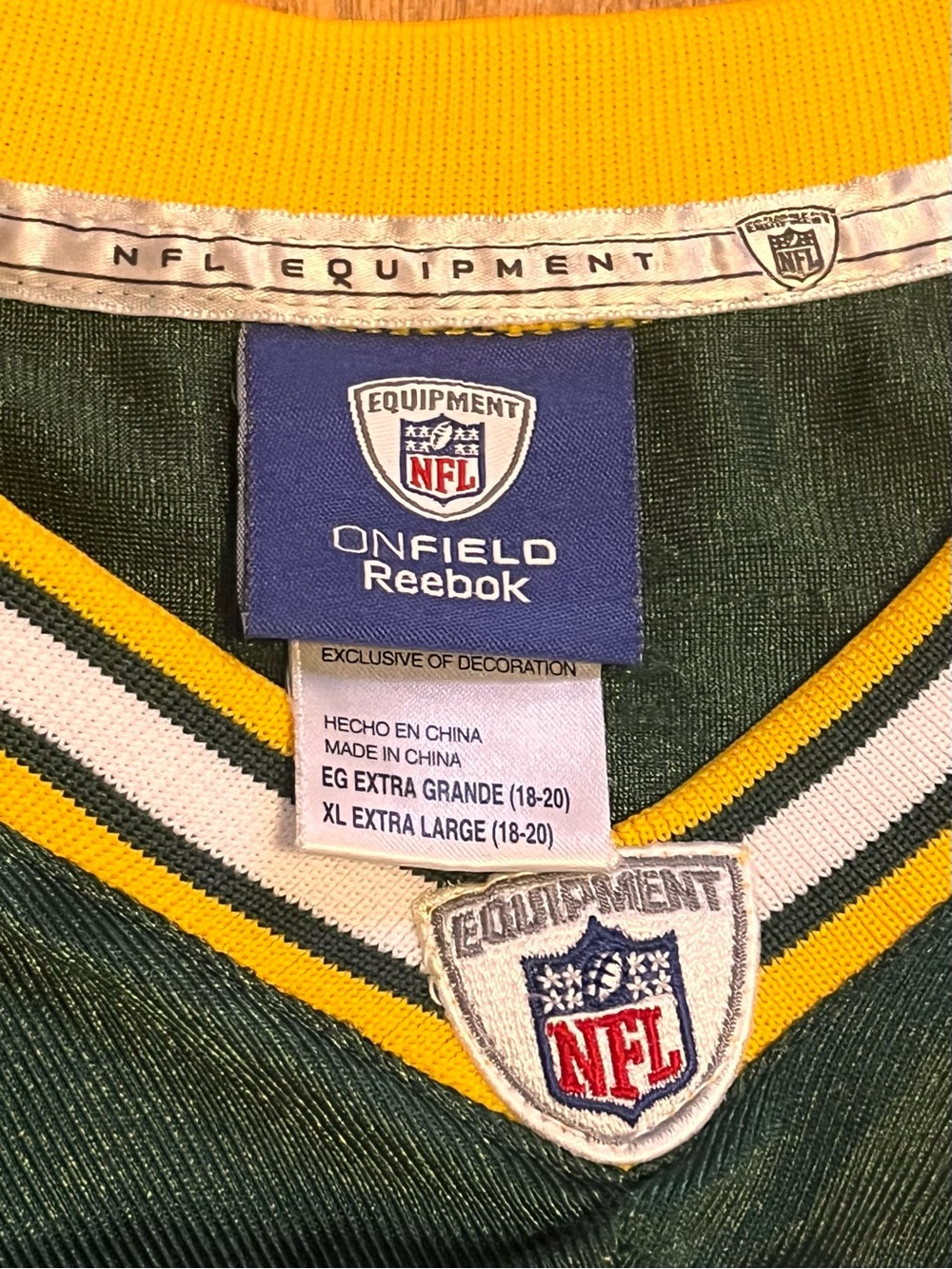 Reebok Mesh AJ Hawk Football Jersey Number 50 Yourh Size XL Green Bay - Picture 3 of 6